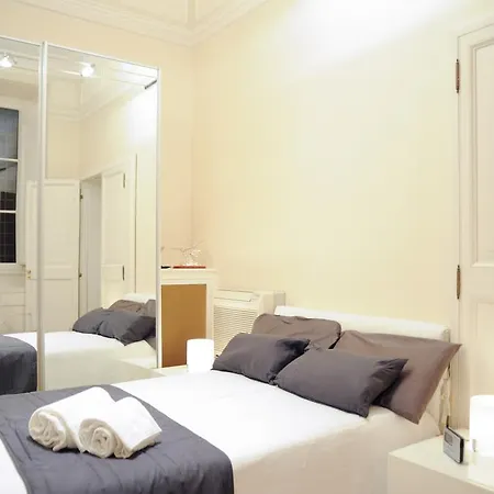 Elite Lucchesi House Apartman *